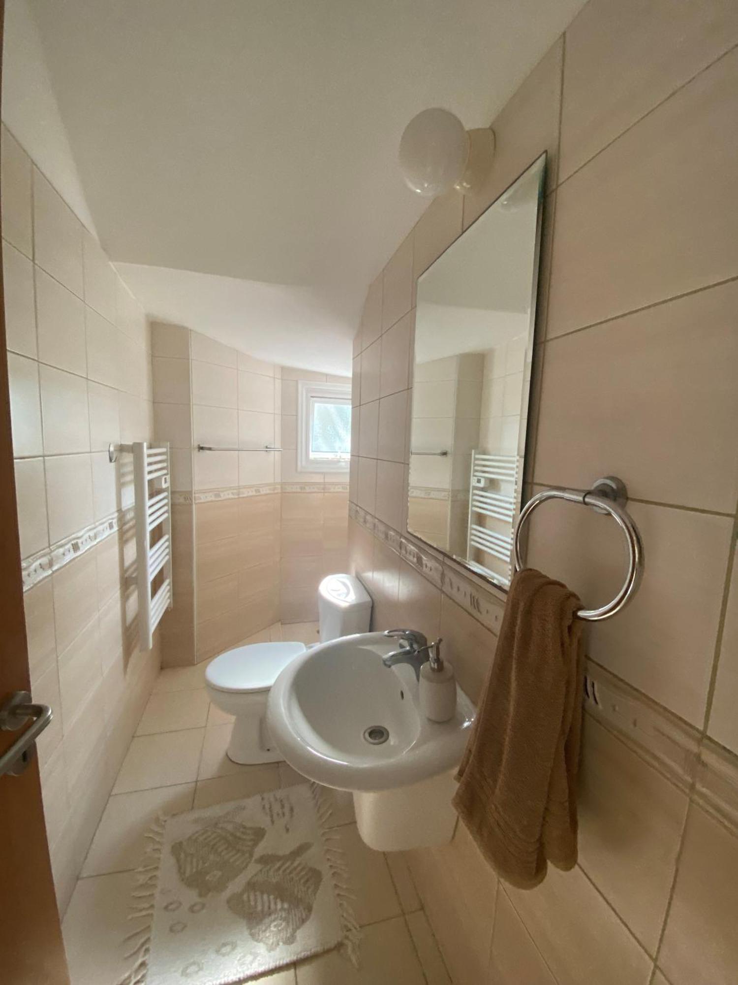 Case de vacanță Unique Luxurious *